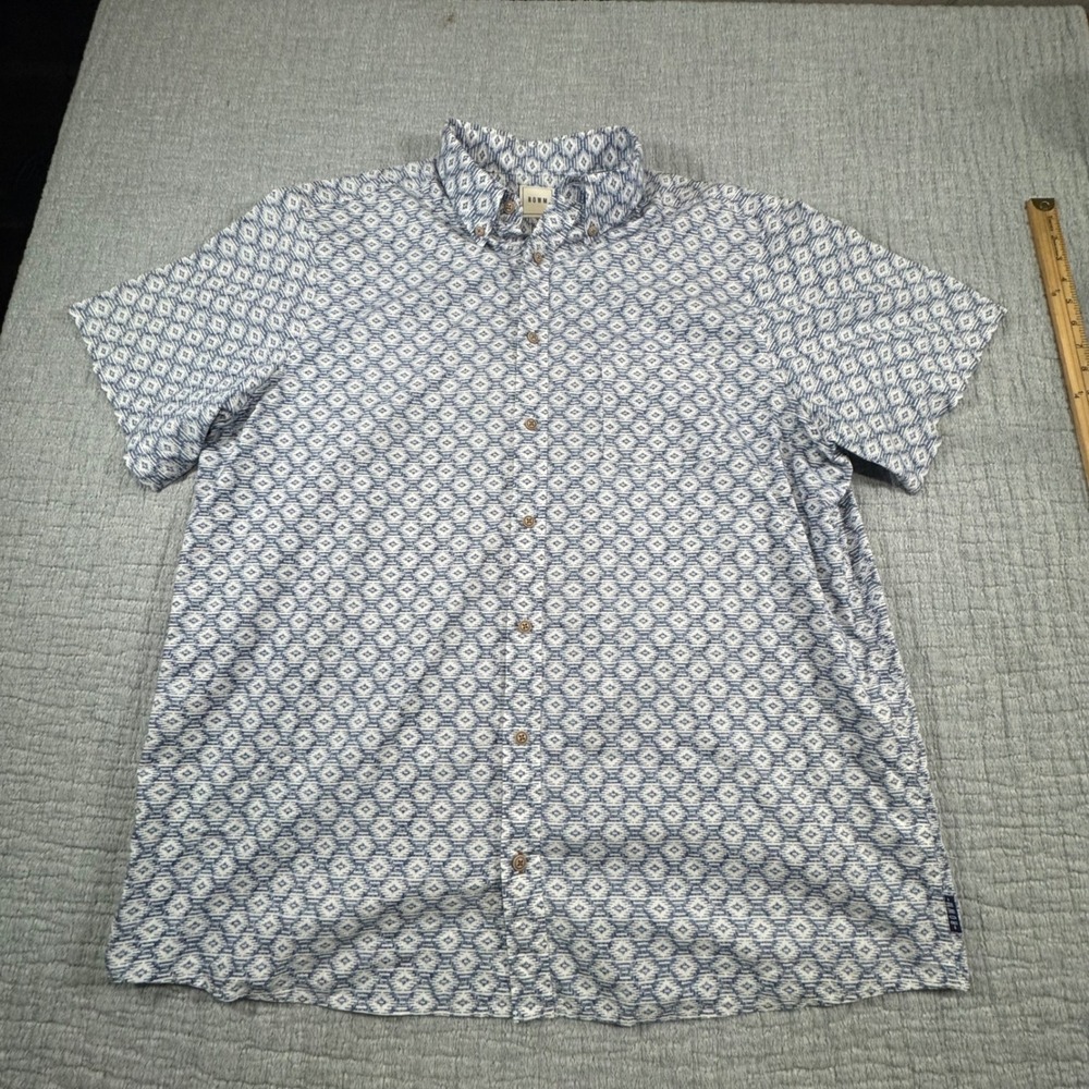 EUC Rowm Aztec Shirt Men's XLT Geometric Button Down Short Sleeve All Over Print